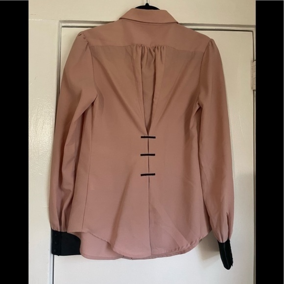 Patrizia Luca Blush and black Button Down top size Medium - Picture 7 of 7